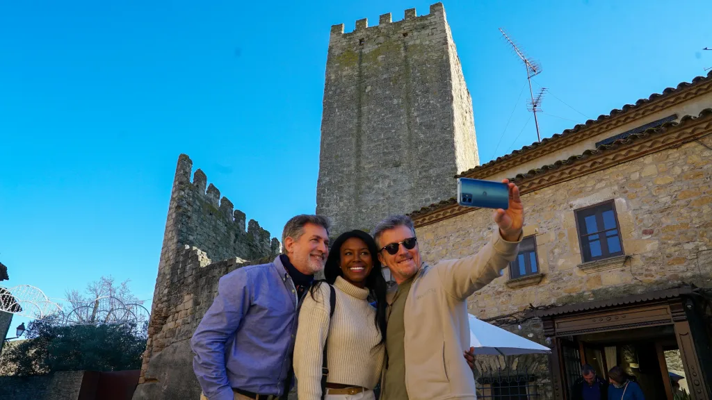 tour peratellada